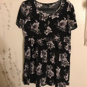 NWOT Floral ButtonDown Baby Doll Dress